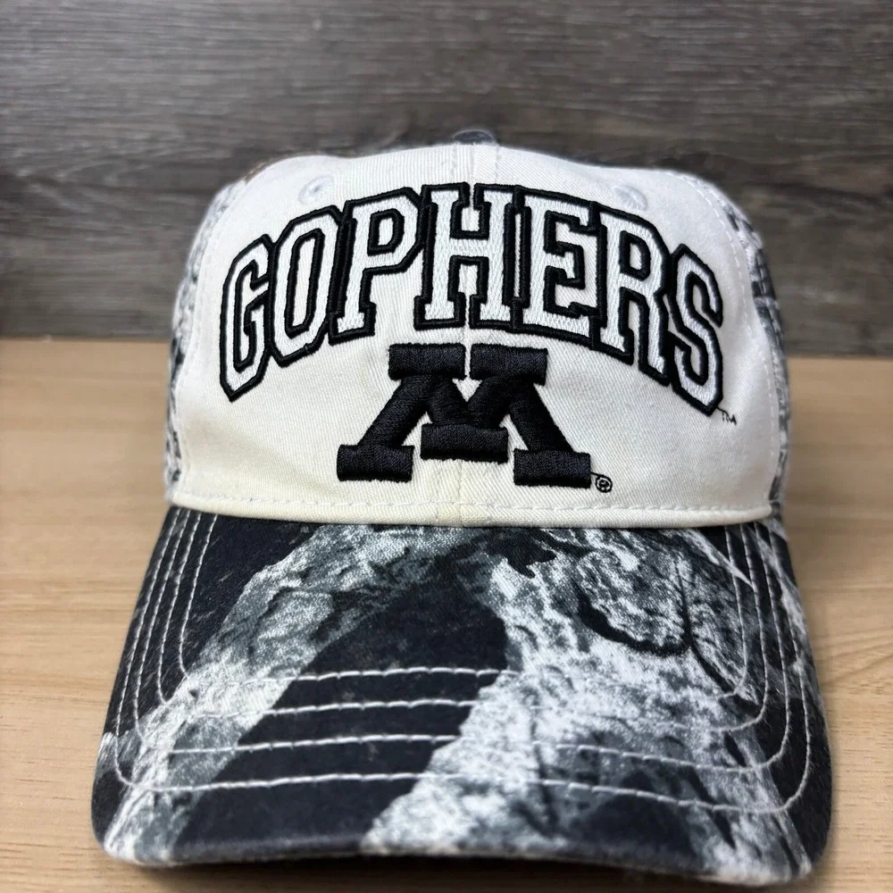 Minnesota Golden Gophers Hat Cap Strap Back Black‎ White Camo Adjustable